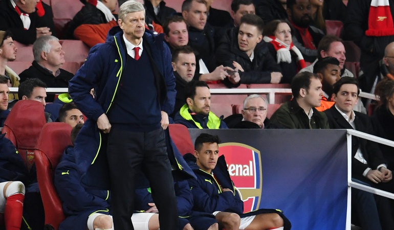 Arsene Wenger Arsenal respaldo: Presidente del Arsenal respalda a Arsene Wenger
