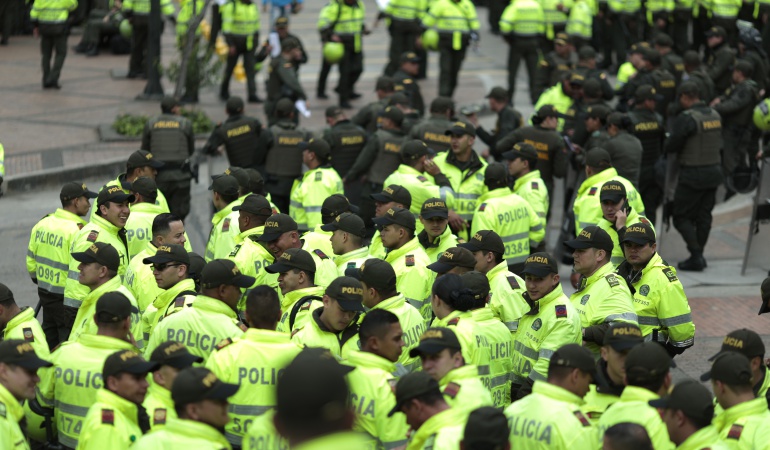 2.500 policías custodian la plaza de toros.