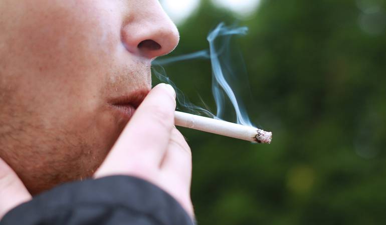 Foto ilustrativa - cada año cerca de 6 millones de personas mueren por alguna enfermedad relacionada con el tabaco.