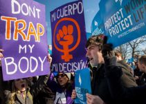 Una multa de US$100 por eyacular: por qué una congresista de Texas presentó una ley que castiga la masturbación masculina
