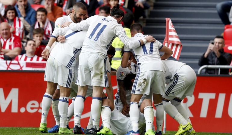 Bilbao 1-2 Real Madrid Liga Santander: Real Madrid rompe la fortaleza del Bilbao y defiende con firmeza su liderato