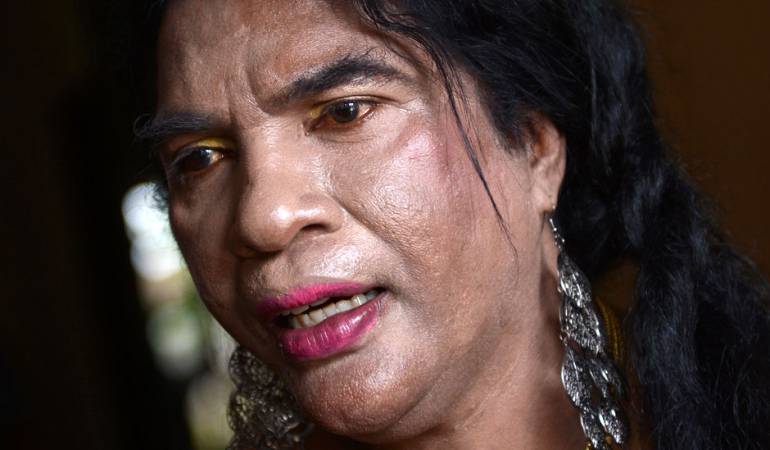 Protectora de las transexuales: Mama Yuli, la transexual “con la que nadie se mete”