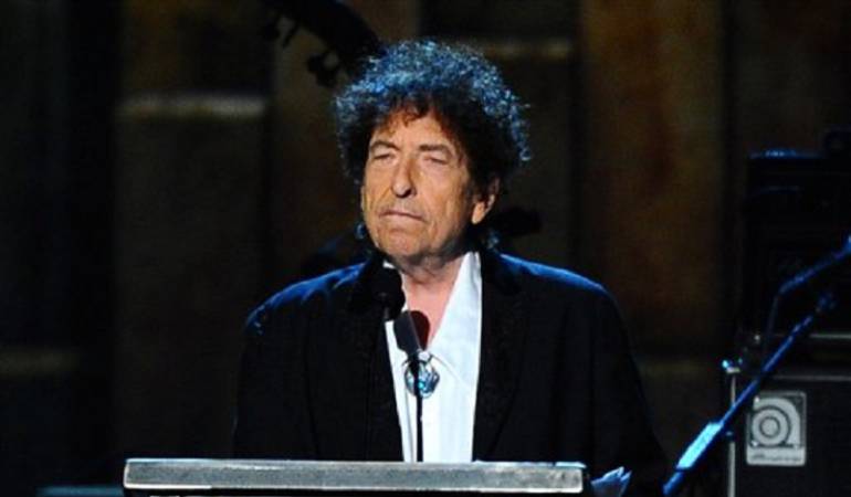 Bob Dylan concede entrevista a Bill Flanagan