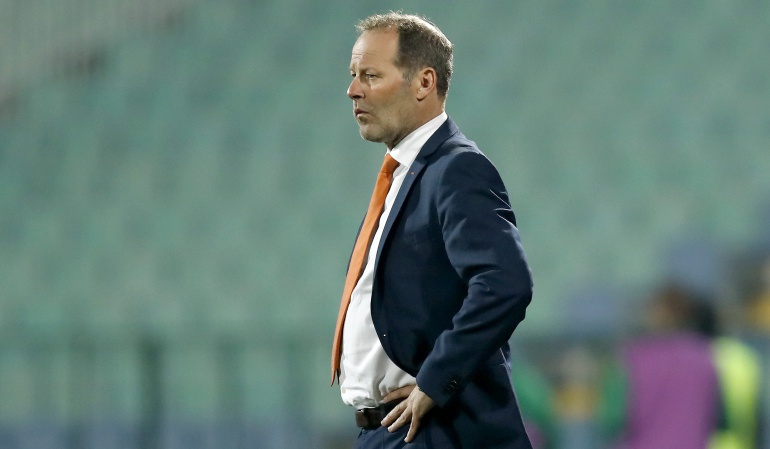 Danny Blind Holanda Eliminatorias 2018: Danny Blind no es más el técnico de la Selección de Holanda