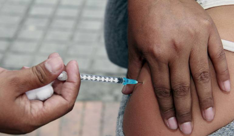 Vacuna fiebre amarilla: Fiebre amarilla, ¿es obligatorio aplicarse la vacuna?
