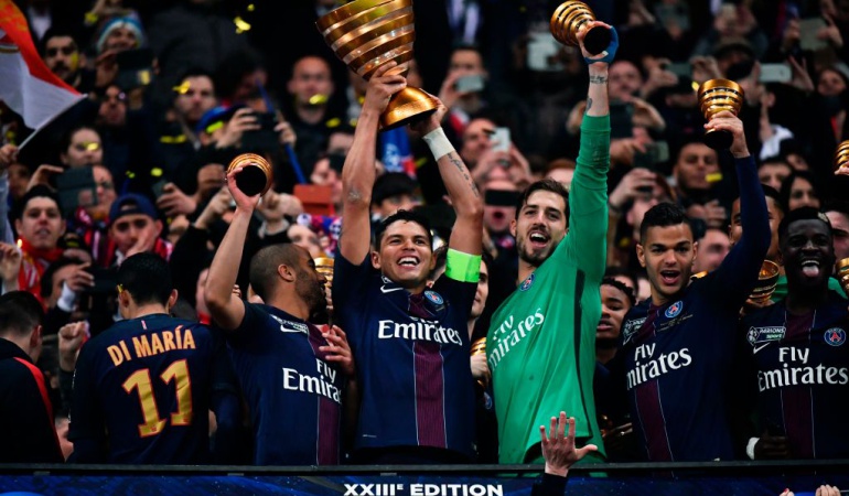 Falcao Mónaco: Sin Falcao, PSG golea al Mónaco y se queda con el título de la Copa de la Liga
