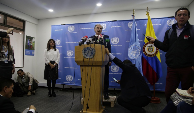 Jean Arnault, jefe de misión de observación de la ONU.