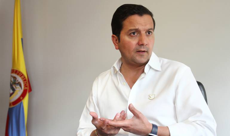 Ministro de Tecnologías, David Luna.