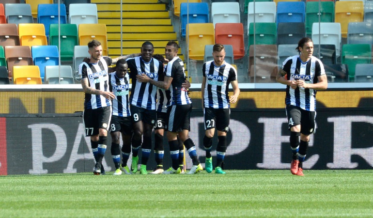 Duván Zapata gol Udinese Genoa: Duván Zapata continúa su racha goleadora en el Udinese