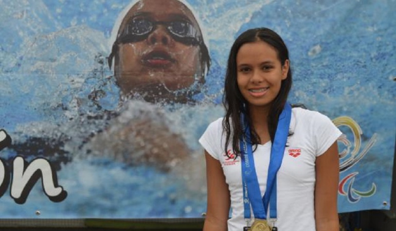 La nadadora Maria Paula Barrera, deportista del mes para el Comité Paralímpico