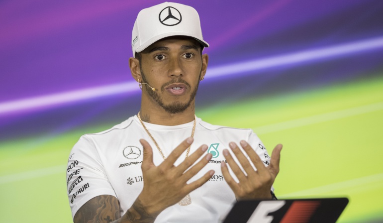 Hamilton espera que Button sea el sustituto de Alonso en Mónaco