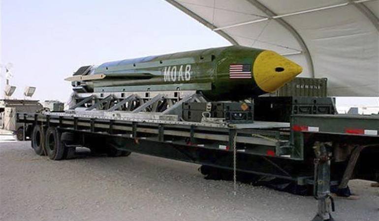 Bomba EEUU, Afganistan: Al menos 36 muertos tras el impacto de 'la madre de las bombas'