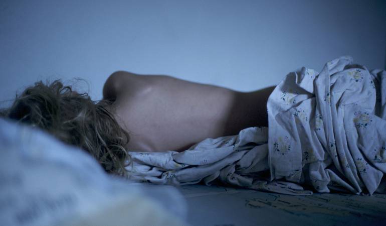 Mujer durmiendo
