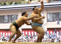 Las mejores imágenes del torneo Homozumo en Tokio