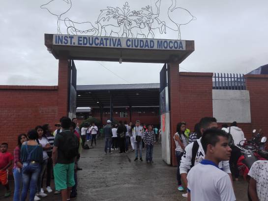 Estudiantes regresan a clases en Mocoa Estudiantes regresan a clases en Mocoa