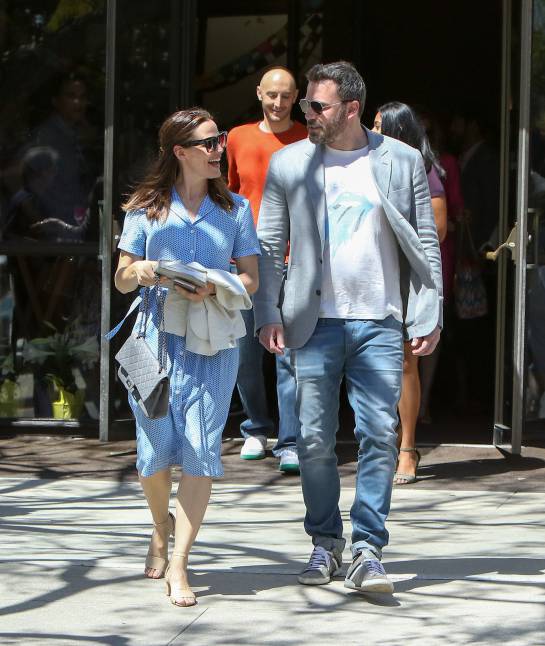 Ben Affleck y Jennifer Garner se separan: Primera aparición de Ben Affleck y Jennifer Garner luego de firmar el divorcio Ben Affleck y Jennifer Garner se separan: Primera aparición de Ben Affleck y Jennifer Garner luego de firmar el divorcio