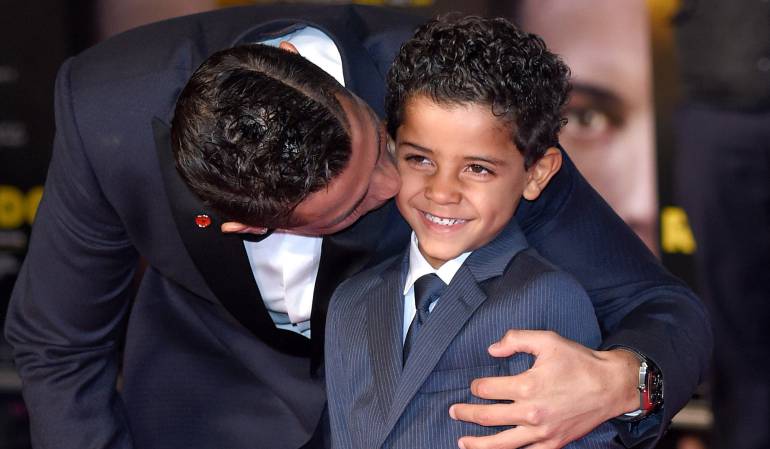 Cristiano Ronaldo y su hijo Cristiano Jr.