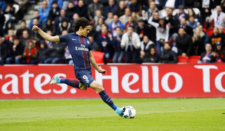 Edinson Cavani PSG: Edinson Cavani renueva con el PSG hasta 2020