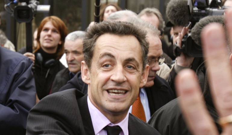 El expresidente de Francia expresó su respaldo a Macron con el objeto de hacer frente a la posibilidad de que Le Pen se haga con la victoria.