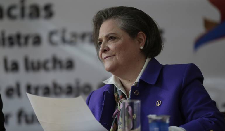 Renunció Clara López: Renunció Clara López al Ministerio de Trabajo