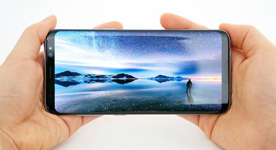 El nuevo celular de Samsung es analizado por expertos en Caracol Radio Galaxy S8: Probamos el Samsung Galaxy S8 y esto fue lo que encontramos El nuevo celular de Samsung es analizado por expertos en Caracol Radio Galaxy S8: Probamos el Samsung Galaxy S8 y esto fue lo que encontramos