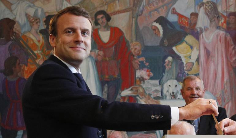 Emmanuel Macron, candidato socioliberal