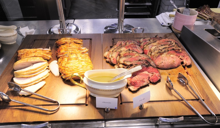 Los restaurantes continúan realizando cambios a sus métodos de ordenar comida.
