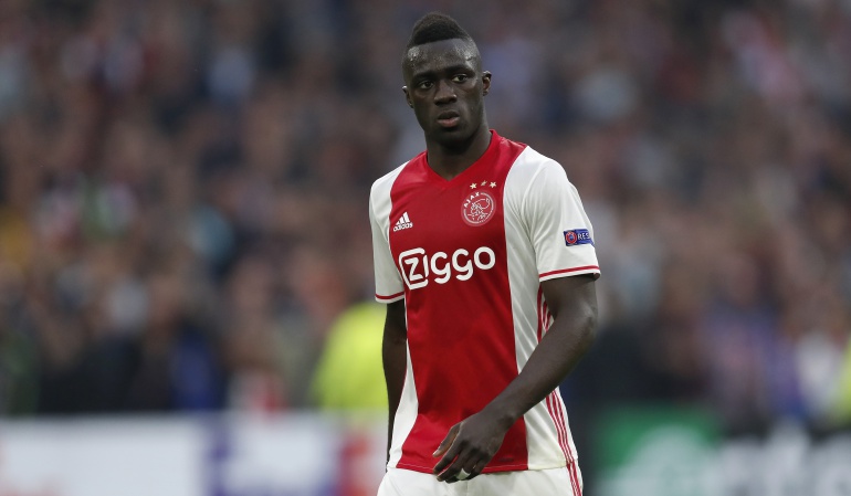 Colombianos en el exterior: Con gol, Arias y Sánchez cierran su temporada en Holanda