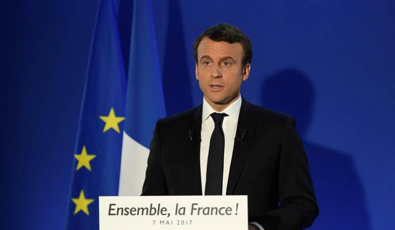 Macron asumirá hoy la presidencia de Francia
Enfrenta los retos de reformar la economía y dar un nuevo impulso a la Unión Europea.
EFE