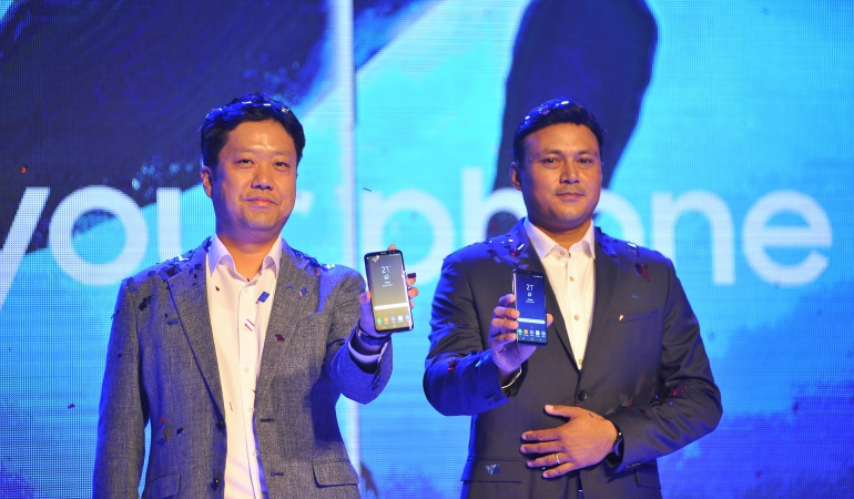 Los dos modelos Samgung Galaxy S8 y S8+ obteniendo grandes ganancias en el mundo. Los dos modelos Samgung Galaxy S8 y S8+ obteniendo grandes ganancias en el mundo.