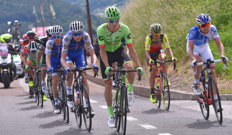 Nibali gana la etapa por delante de Landa, Quintana es tercero Nibali gana la etapa por delante de Landa, Quintana es tercero