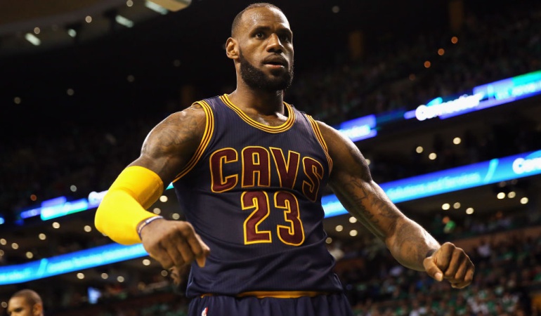 LeBron James Jordan Cavaliers: LeBron James supera a Jordan y Cavaliers disputarán Finales con Warriors