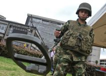 La meta es declarar más de 600 municipios libres de minas antipersona: Ejército