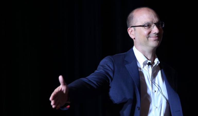Nuevo teléfono inteligente "Essential": Andy Rubin, el padre de Android, vuelve al ruedo con el nuevo teléfono inteligente "Essential"