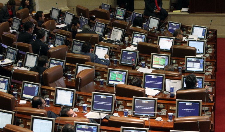 Saúl Cruz Noticias Uno: La verdadera historia de la ‘agresión’ al subsecretario del Senado