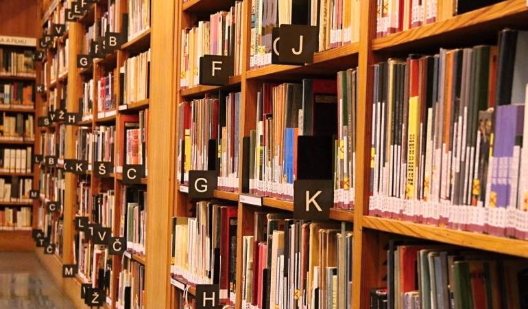 Biblioteca pública
