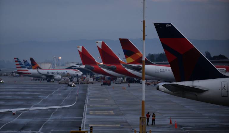 Paro maestros sindicatos de la Aeocivicil: Aerolíneas toman medidas para evitar afectación a pasajeros por marchas y protestas