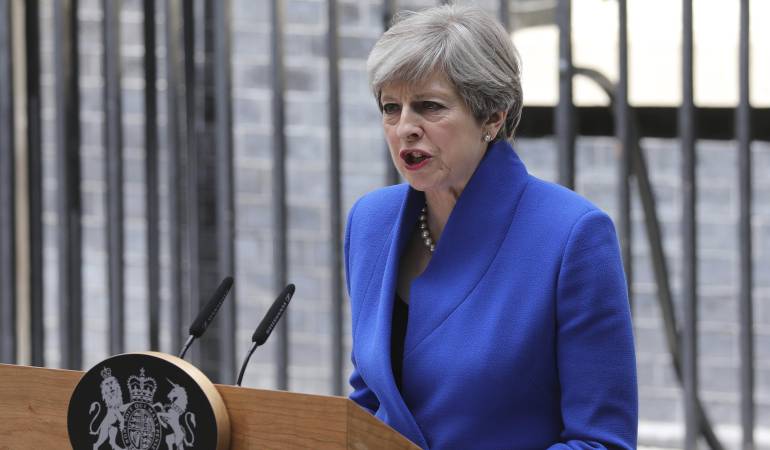 La primera ministra británica, Theresa May, ofrece una rueda de prensa en el número 10 de Downing Street