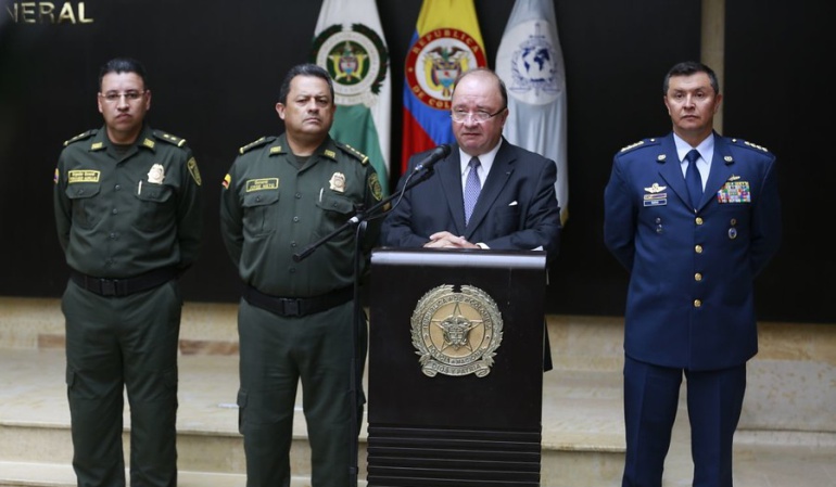 Hombres armados irrumpen en campamento de organización de desminado en Meta Hombres armados irrumpen en campamento de organización de desminado en Meta