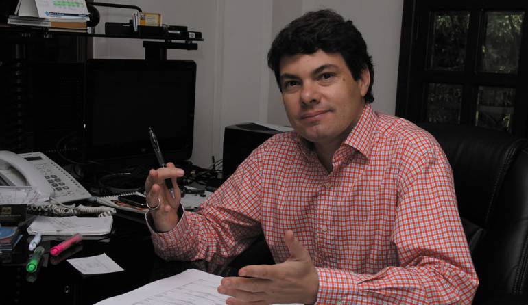 Diego Mora director de la Unidad Nacional de Protección