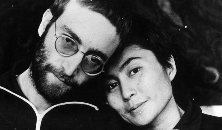 Poco antes de su muerte en 1980, John Lennon dijo que su esposa merecía un crédito de escritura para Imagine.