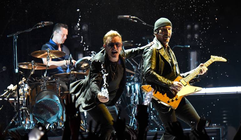 U2