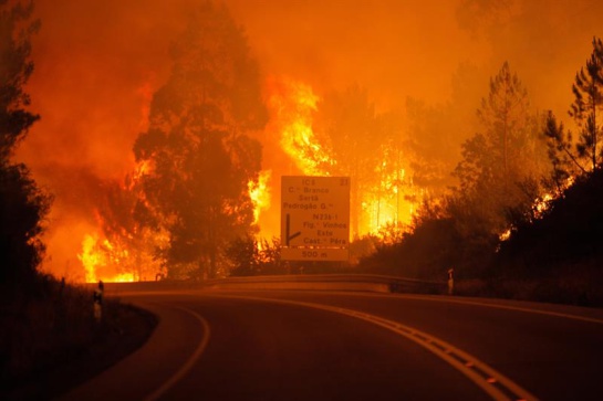 57 muertos y 59 heridos deja incendio en Portugal 57 muertos y 59 heridos deja incendio en Portugal