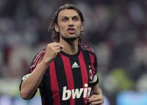 Paolo Maldini regresa a las canchas... ¡de tenis!
