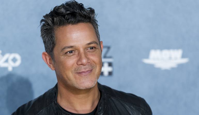 Alejandro Sanz.