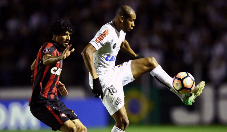 Copa Libertadores: Con Copete como titular, Santos venció a Paranaense por Copa Libertadores