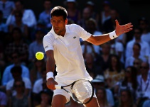 Por falta de luz, Djokovic jugará este martes por octavos de final