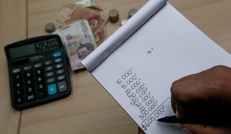 Ficth advierte que Colombia podría desmejorar su perspectiva económica