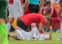 Jugador del Ajax sufre daño cerebral