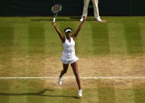 Venus Williams vence a Konta y se cita con Muguruza en la final de Wimbledon